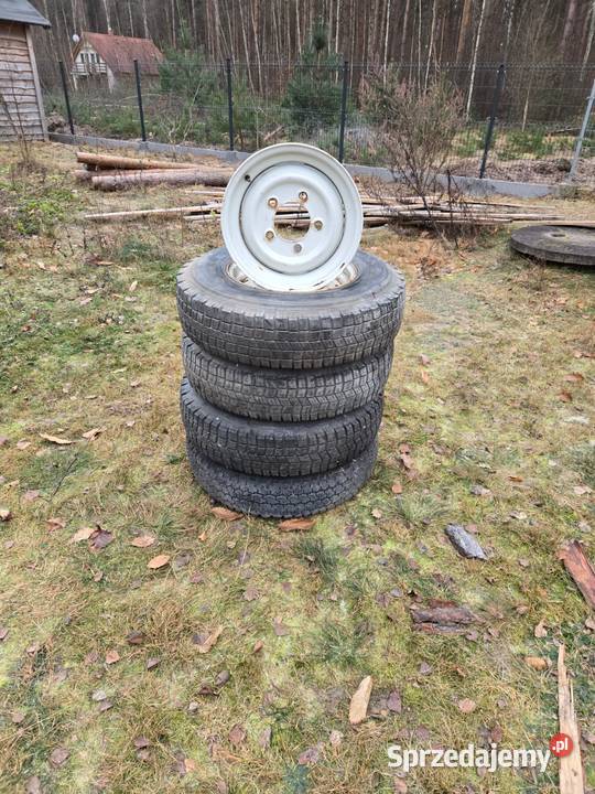 Strona głównaDzieciWózki spacerowe nosidełka i Osiek sprzedam