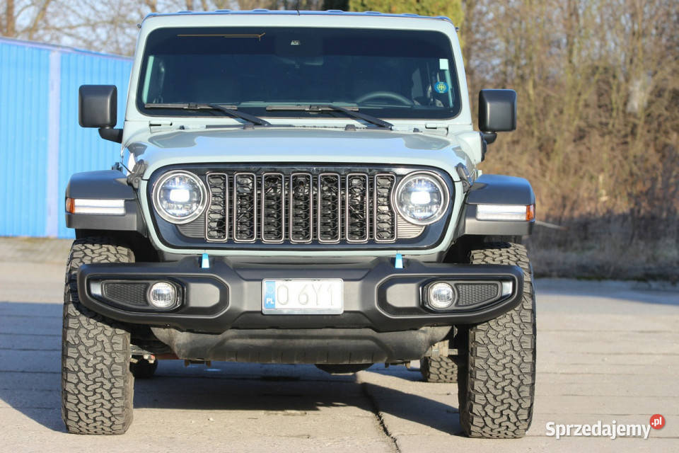Jeep Wrangler 2024r 20 HYBRYDA 16567K Plugin 375 bluetooth Nysa