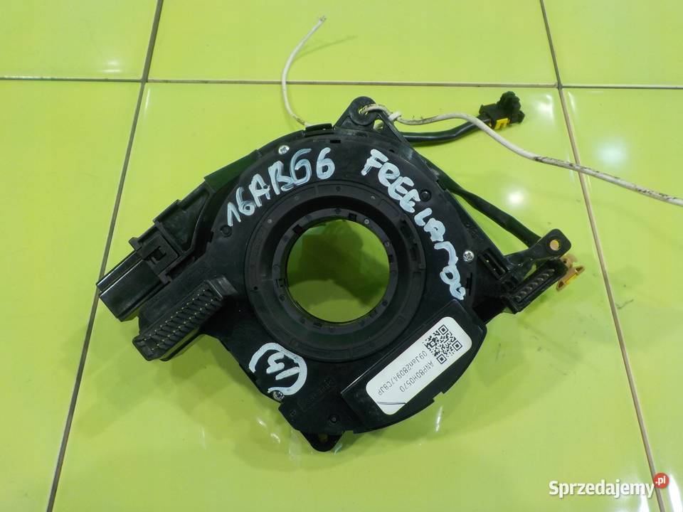 LAND ROVER FREELANDER II 22 TD4 09r 5D tasma Suków sprzedam