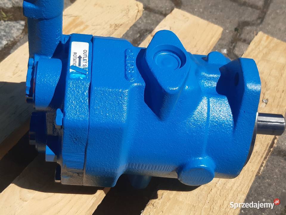 Pompa Eaton Vickers PVQ13 A2R SE1F 20 7 12 Produkcja Perzów