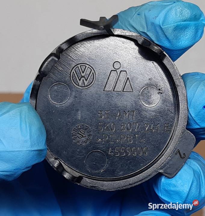 ZAŚLEPKA ZDERZAKA HAKA PRZÓD VW GOLF VI Mielęcin