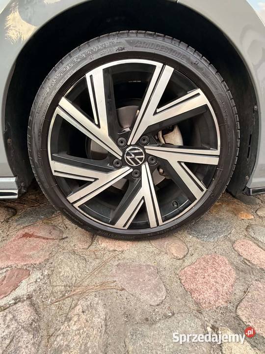 VW Golf 8 RLine 2021 20 TDI 150 DSG diesel Golf sprzedam