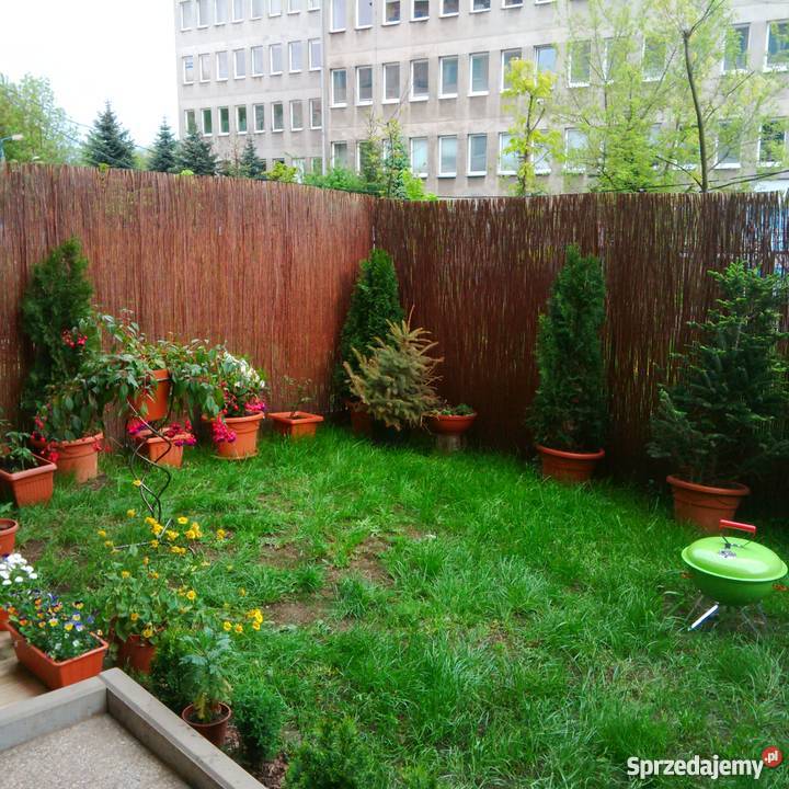 Mieszkanie dwupokojowe 36 m2 z ogródkiem Nieruchomości małopolskie Kraków sprzedam