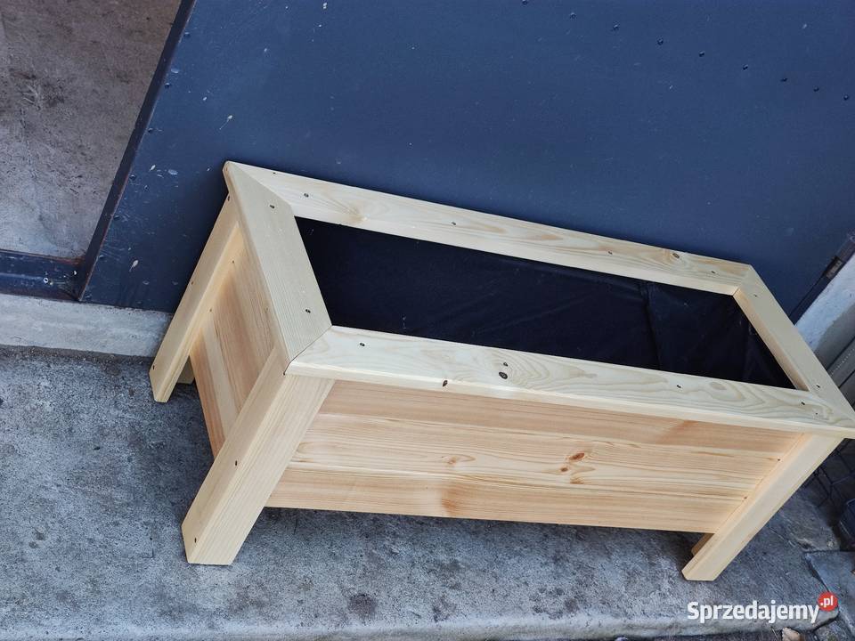 Donica drewniana Zduńska Wola sprzedam