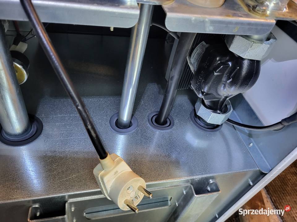 Ariston Genus Premium EVO HP 65 EU Katowice