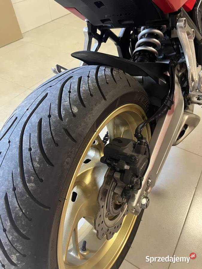 Zadbana Honda cb650f na sprzedaż nie potrzebuje naked Żory