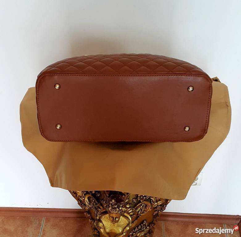 TOREBKA CHANEL ŁAŃCUSZKI PIKOWANA CC CHANELKA A4 Bydgoszcz