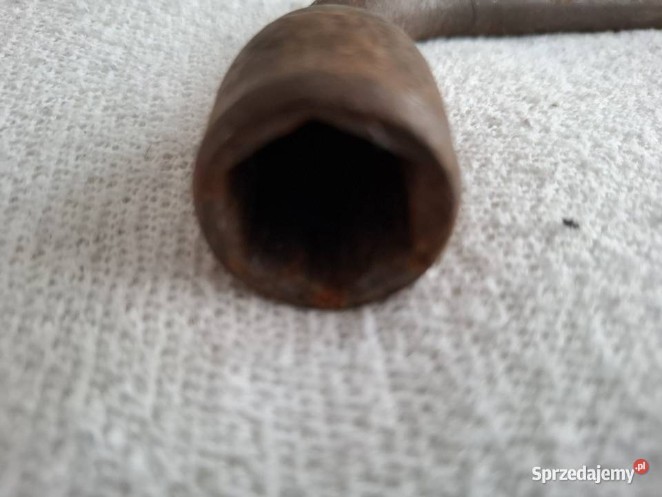 Klucz do kół samochodowych rozmiar 17 mm Klucze do kół Łomża sprzedam