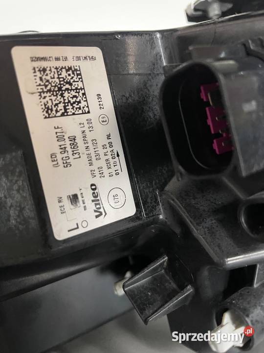 CUPRA FORMENTOR LEWA LAMPA PRZÓD 5FG941007F Ostroróg sprzedam