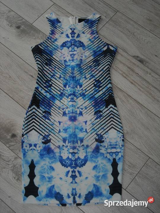 kolorowa sukienka 10 m