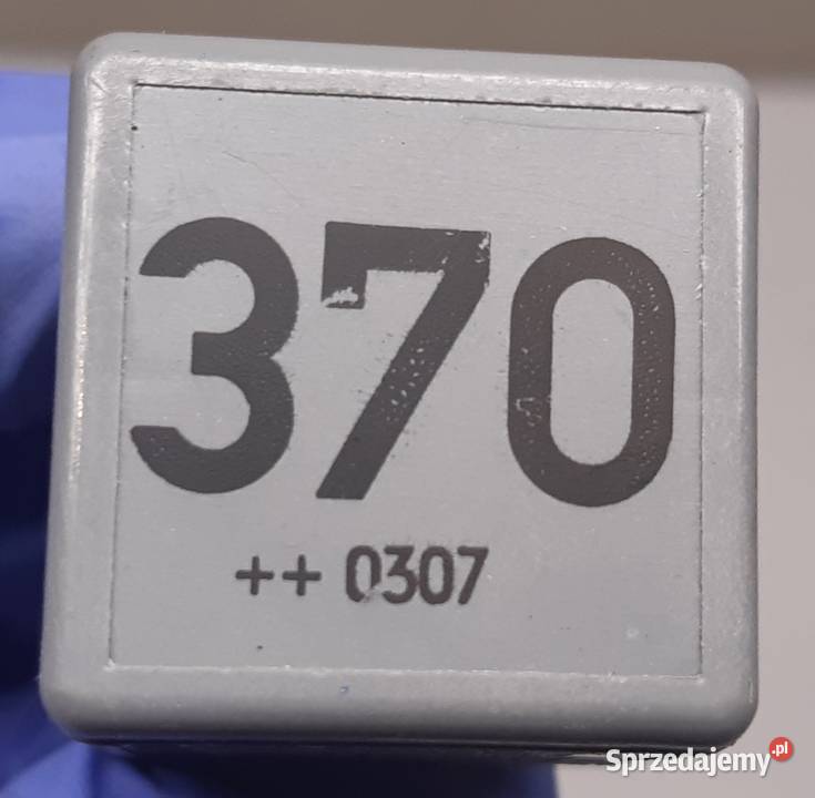 PRZEKAŹNIK 370 VW AUDI SEAT SKODA 8D0951253 Mielęcin