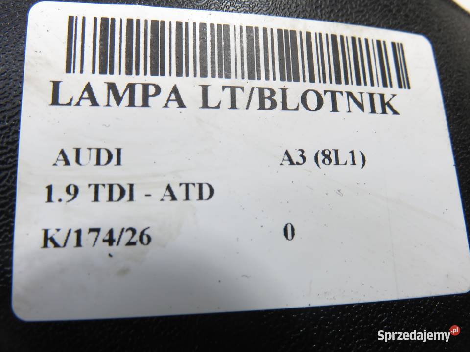 LAMPA LEWA TYLNA AUDI A3 8L1 LIFT 8L0945095B