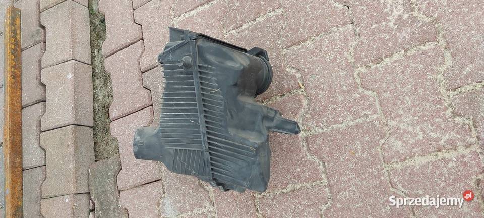 Obudowa filtra powietrza 8200545280 osobowe Szczecin