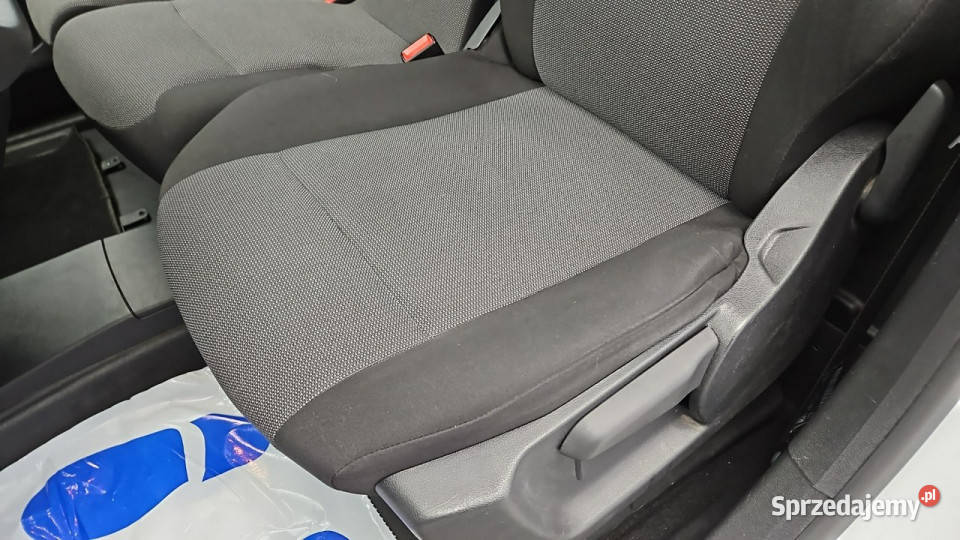 Peugeot Partner 15 BlueHDi Euro 6 Z Polskiego 142000km