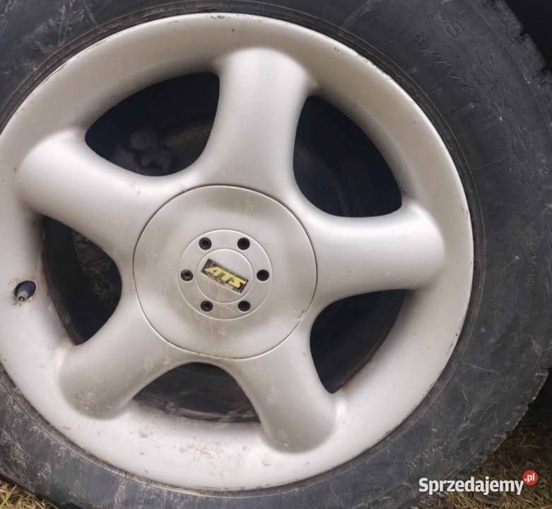Felgi 15 4x108 Zadworze