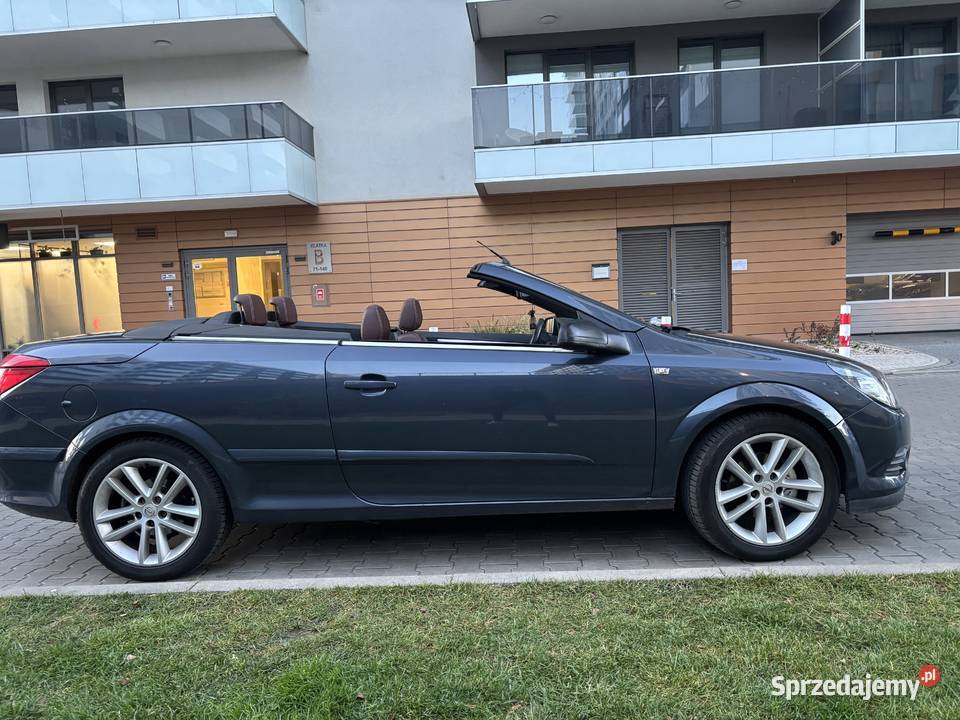 Opel Astra Twin Top 18 benzyna Białystok