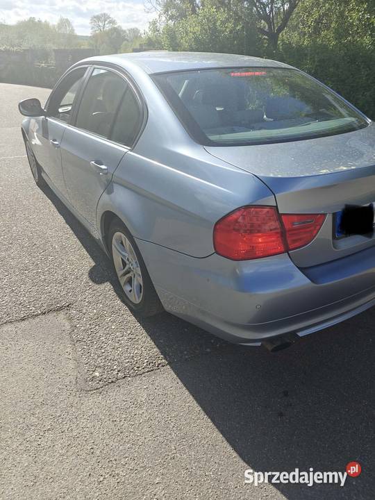 BMW E90 20 benzyna nieuszkodzony świętokrzyskie Piekoszów