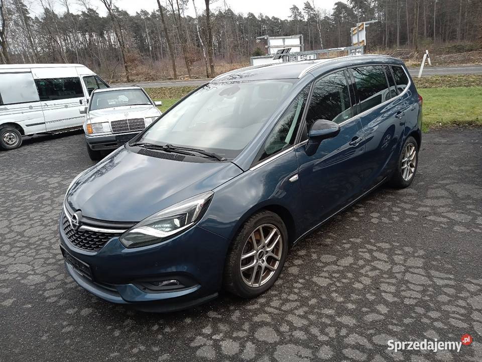 Opel Zafira 16 climatronik alufelgi
