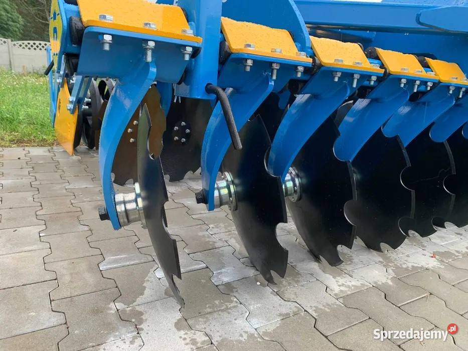 Brona talerzowa 4 m wał rurowy fi500mm Pozostałe Przedbórz