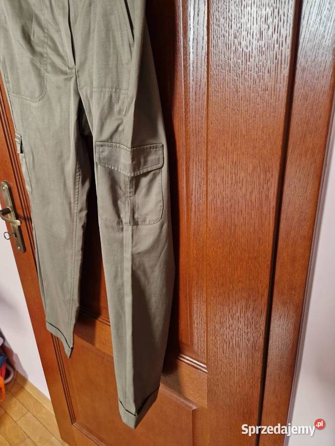 Nowe oliwkowe damskie spodnie cargo bojówki Bez wzoru Spodnie Bibice sprzedam