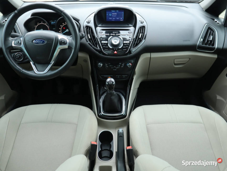 Ford B 10 EcoBoost światła przeciwmgielne