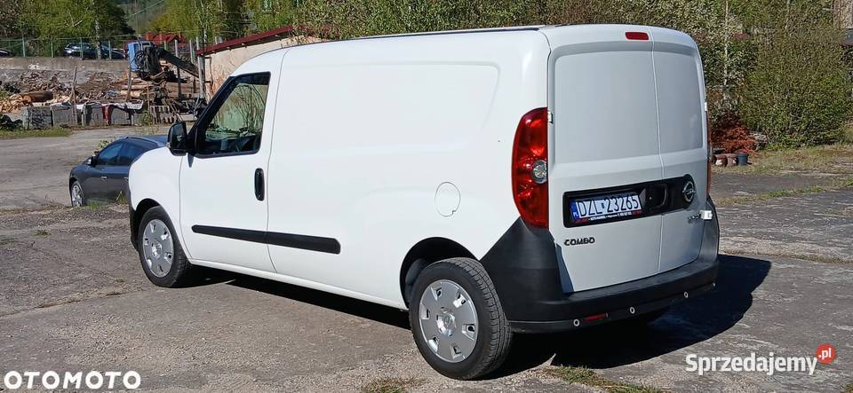 OPEL COMBO L2H1 Długi 2017 r 16 D