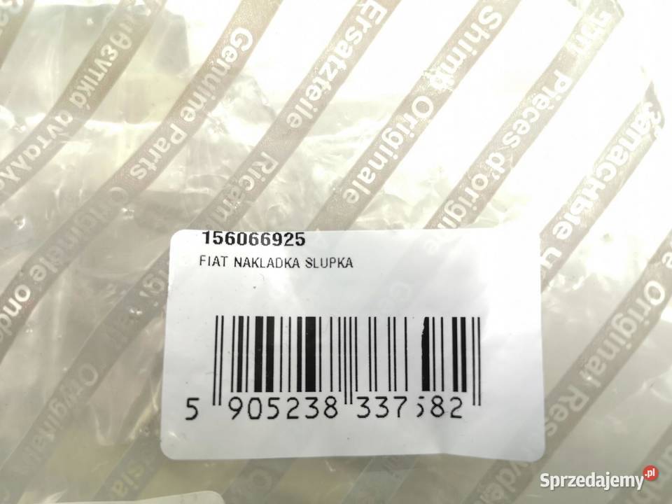 NAKŁADKA SŁUPKA DRZWI LEWY TYŁ ALFA ROMEO 159 Emblematy