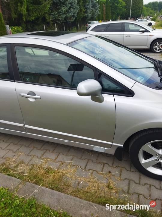 Honda Civic 2006 18 benzynagaz 196tyśkm podkarpackie Pilzno