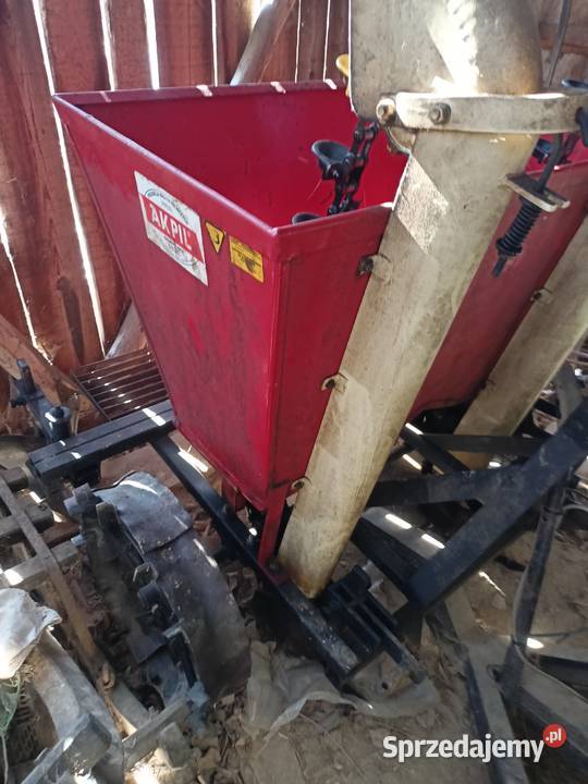 Sadzarka Akpil nowa mało używana Szufnarowa sprzedam