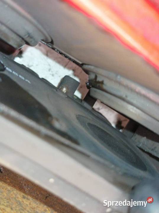 ZACISK HAMULCOWY PRAWY PRZÓD 20 CGI AMG W177