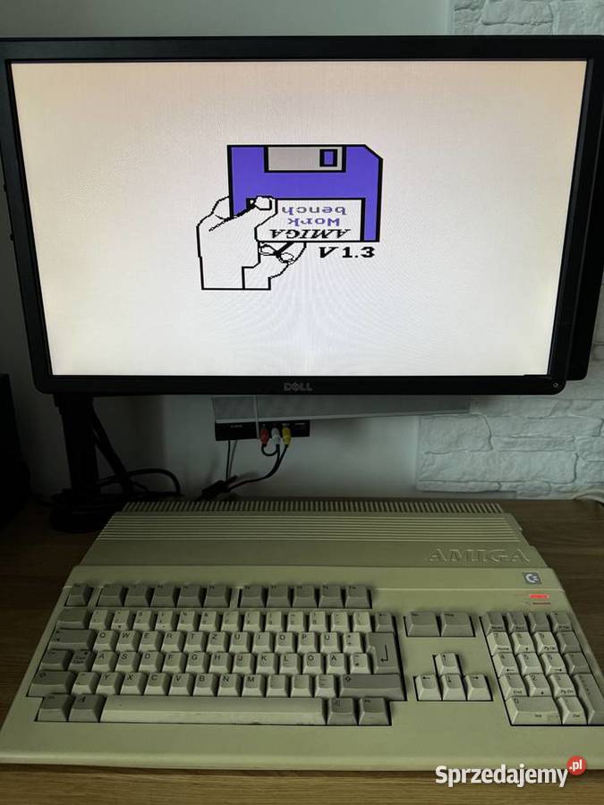 Amiga 500 sprawna działa gry uruchamiają się Warszawa