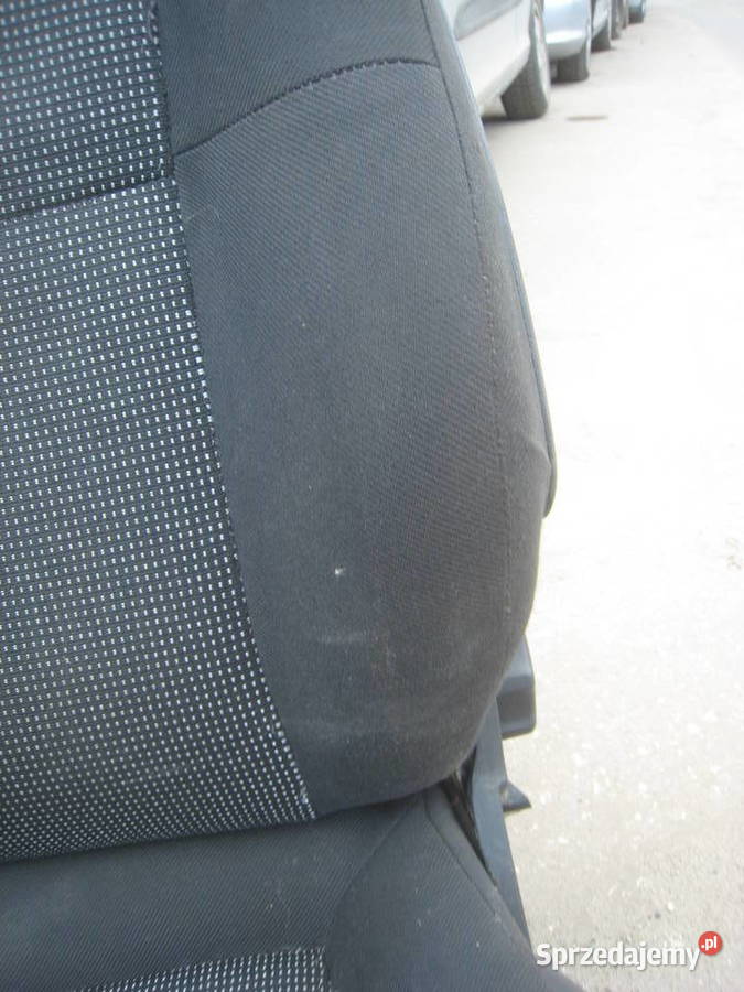 Fotel lewy kierowcy Opel Astra H 0410 Rok produkcji 2009 sprzedam