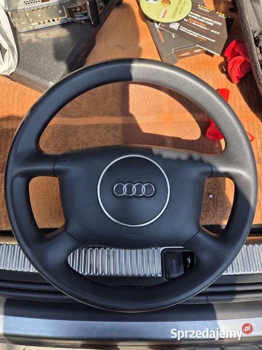 Kierownica Audi A4 B6 kompletna z poduszką ładna