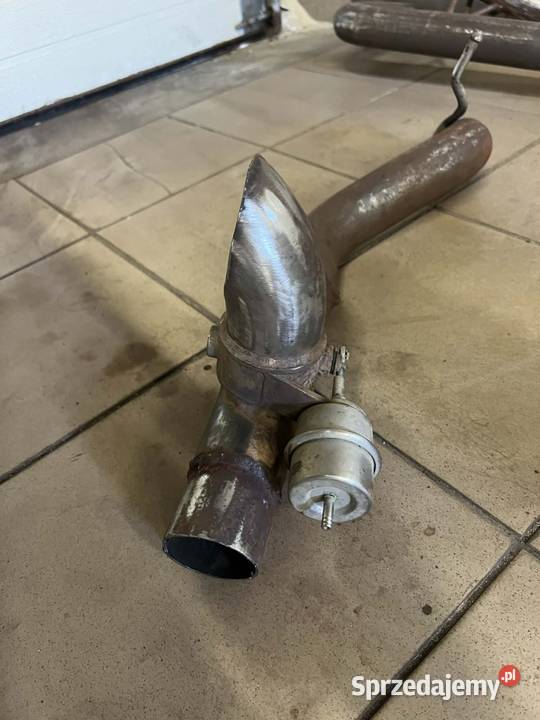 Układ wydechowy tłumik Ford Focus MK2 St 2500 sprzedam