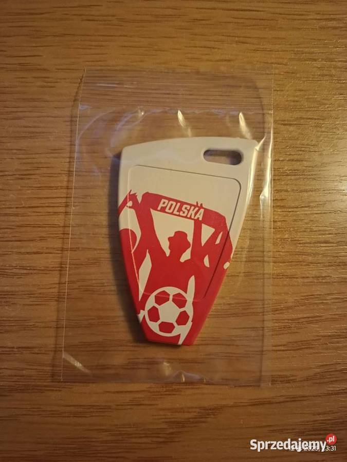 8 smyczy sportowo okolicznościowych Pozostałe Wronki sprzedam