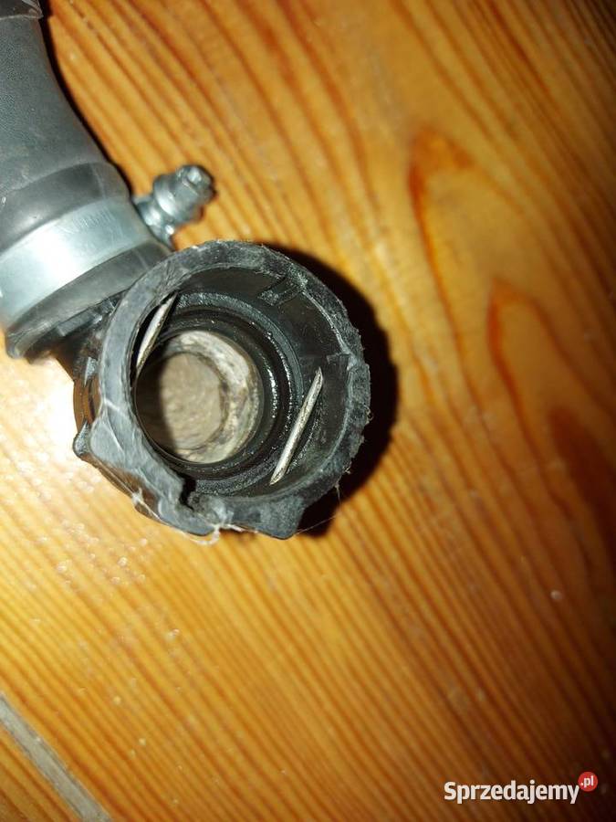 Przewód wodny audi a6c6 4F0819334