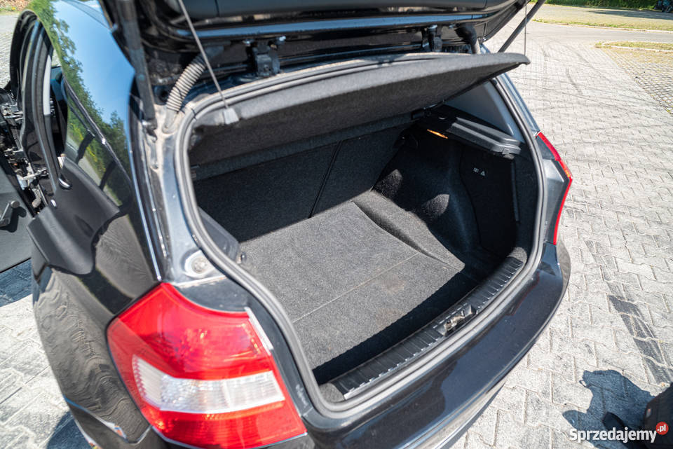 BMW E87 118i 2006 Łódź