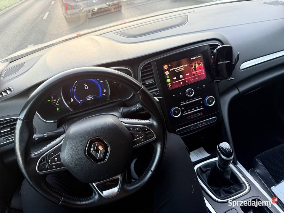 Renault Megane IV 15 dci 110 srebrny sprzedam