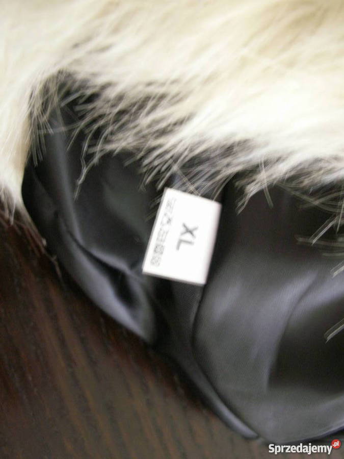 Czapka toczek ze sztucznym futrem nowa Kluczbork