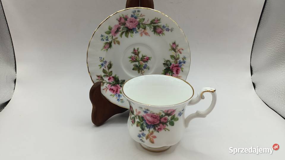 Filiżanka ze spodkiem porcelana kostna biała w sprzedam