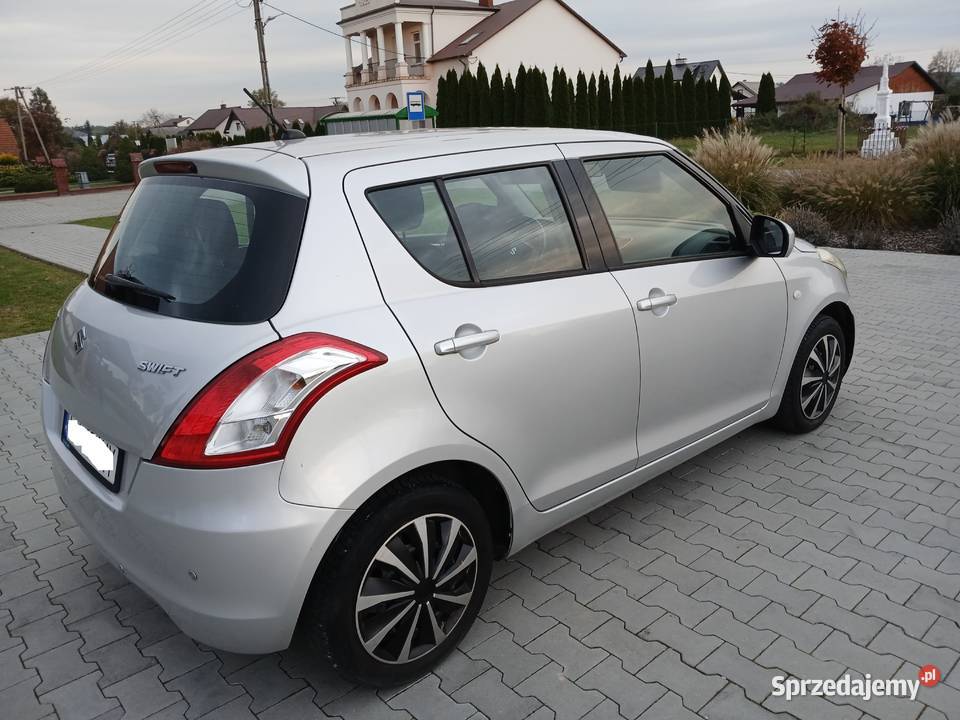Suzuki Swift 2012 12Gaz 178 Manualna skrzynia