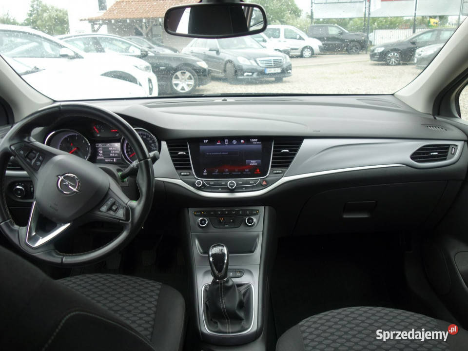 Opel Astra Opel Astra Sports Tourer z 2017 roku isofix Astra Słupsk