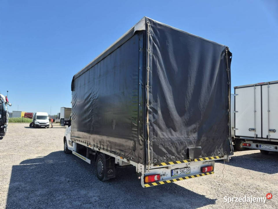 Opel Movano Komorniki