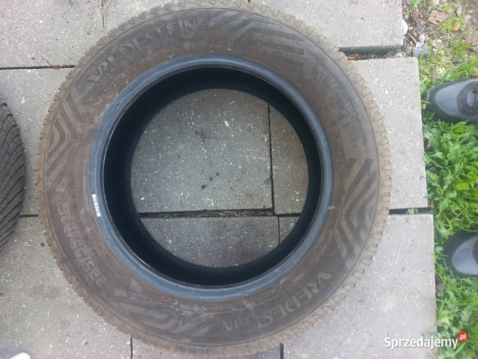 Opony Vredestein QUATRAC R16 22555Wielosezonowe lubelskie Lublin sprzedam