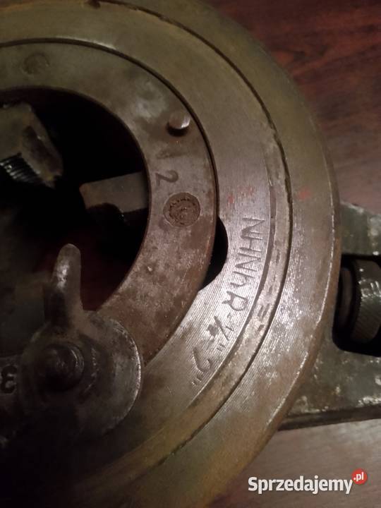 Gwintownica do rur NHNhR