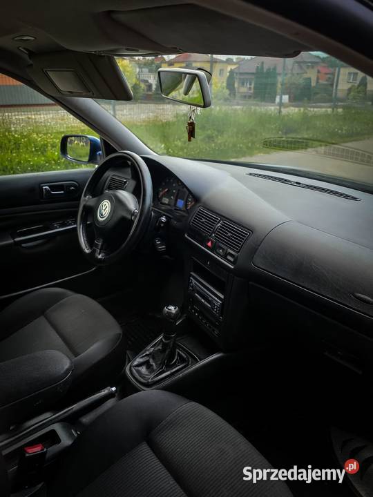 VW GOLF IV 16 SR CLIMATRONIC JEDEN WŁAŚCICIEL Jarosław