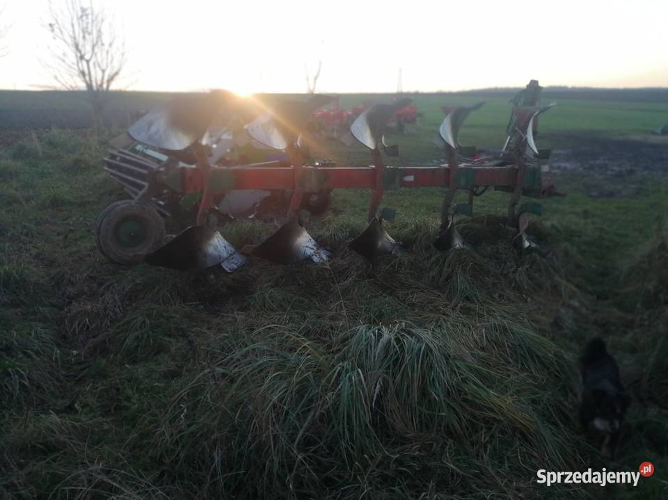 Pług obracalny 5 skibowy vario Kverneland nieuszkodzony Ornatowice