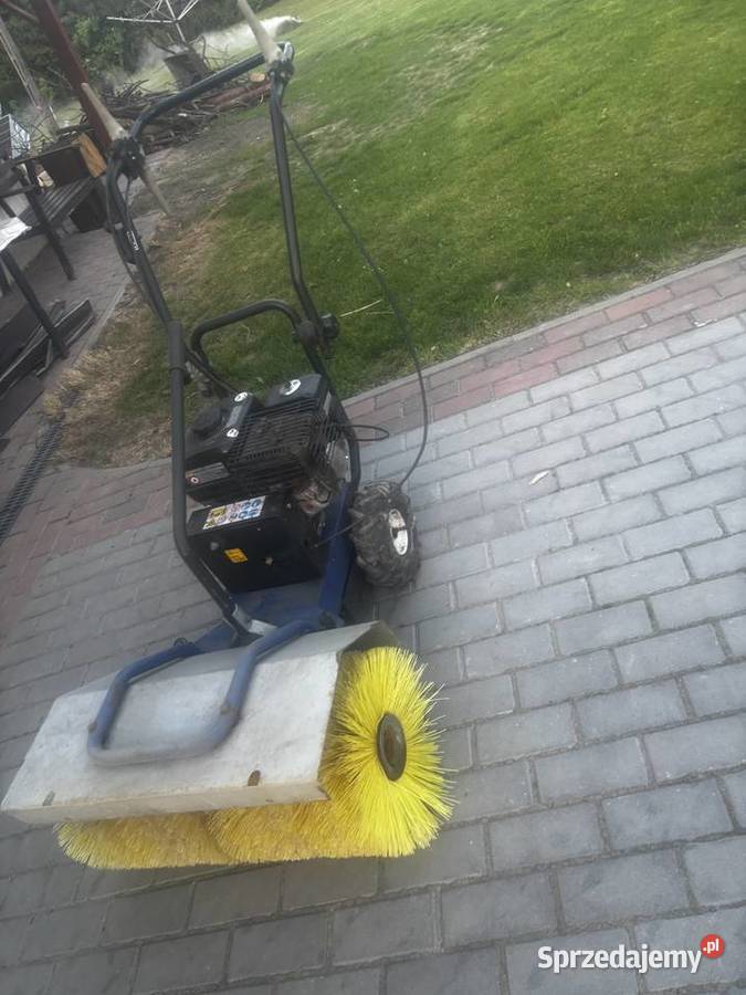 Zamiatarka spalinowa Męcina