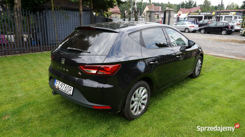 Seat Leon zarejestrowany ubezpieczony Gwarancja Hatchback Zielona Góra