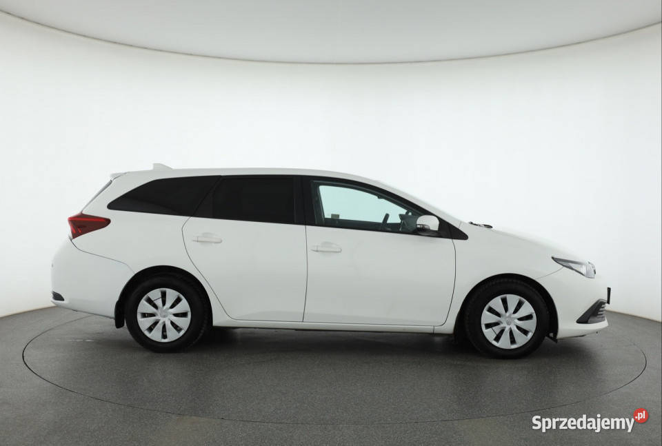 Toyota Auris 14 D4D czujnik parkowania Katowice